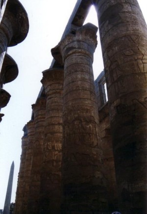 S&auml;ulenhalle im Karnak-Tempel