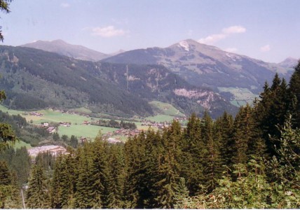 Blick von den Krimler Wasserf&auml;llen