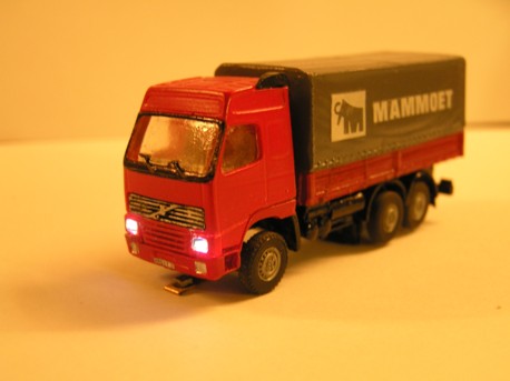 TAM LKW mit Xenonlicht
